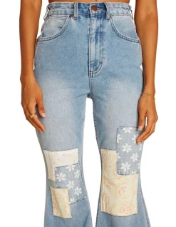 Discount 🎁 Billabong True Blue Bell Bottom 👖 Jeans 🎁 -High Waist Denim Cry Sale unnamed file 1580