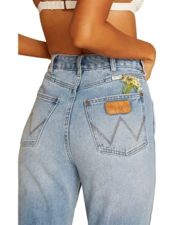 Discount 🎁 Billabong True Blue Bell Bottom 👖 Jeans 🎁 -High Waist Denim Cry Sale unnamed file 1581