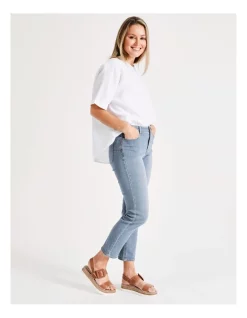 New 🎉 Regatta Wardrobe Staple Stretch Crop Denim Jean In Mid Wash 💯 -High Waist Denim Cry Sale unnamed file 2063