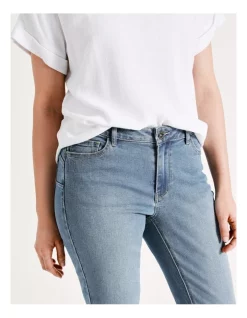 Cheap 🌟 Regatta Wardrobe Staple Stretch Crop Denim Jean In Mid Wash 🎁 -High Waist Denim Cry Sale unnamed file 2070
