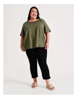 Hot Sale ✔️ Regatta Wardrobe Staple Stretch Crop Denim Jean In Black 💯