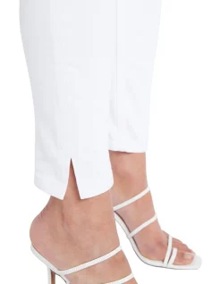 New β¨ David Lawrence Michelle Crop Jean In White π 9 New β¨ David Lawrence Michelle Crop Jean In White π -High Waist Denim Cry Sale unnamed file 2111